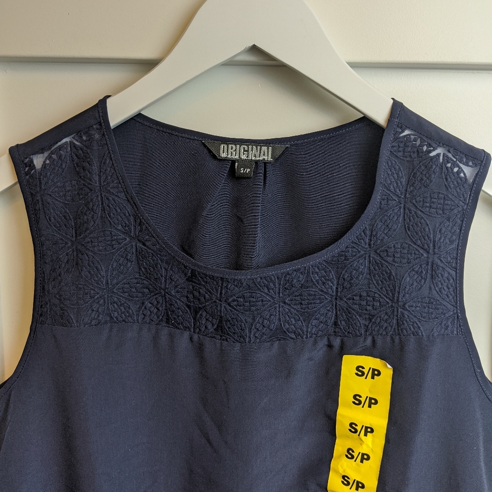 Blouse - Picture 3 of 5